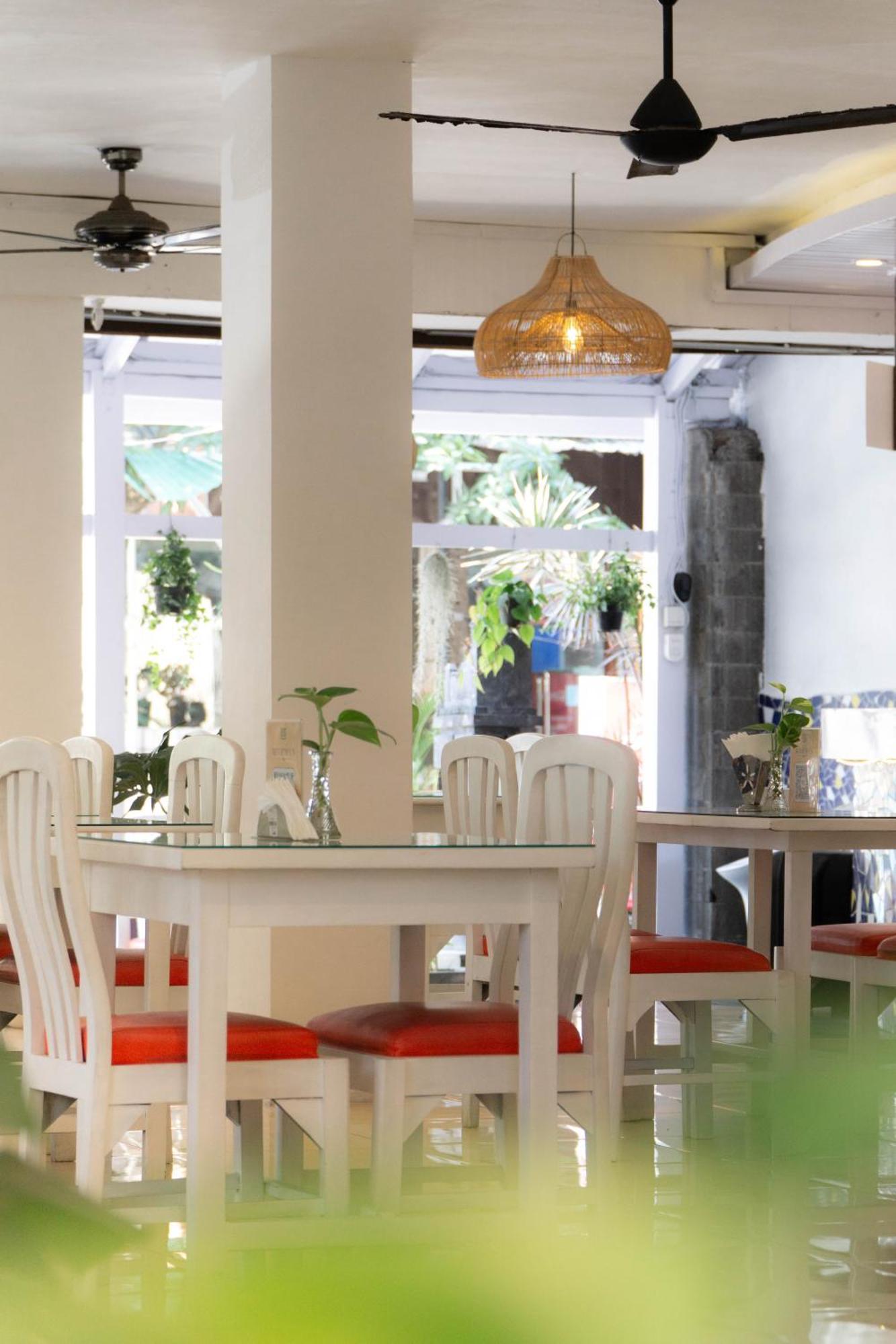 Bali Summer Hotel By Amerta Kuta Lombok Exterior foto
